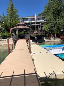 Photo #4 of Hillyard Lake Front in Bass Lake, CA