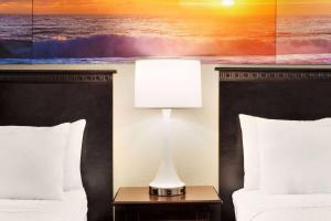 Photo #5 of Days Inn by Wyndham Ocean City Oceanfront in Ocean City, MD