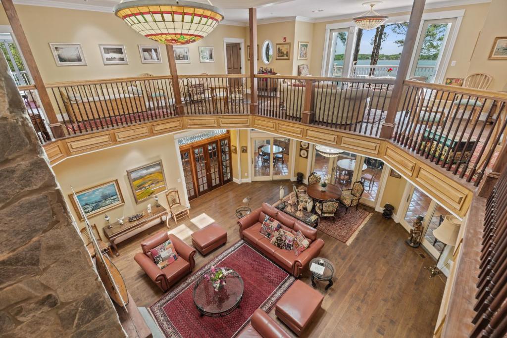Photo of Swanendele Inn in Ridge, MD