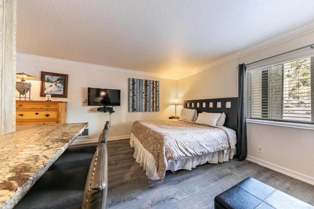 Photo of Charming Studio Deluxe w/Full Kitchen #115 at Donner Lake Village in Truckee, CA