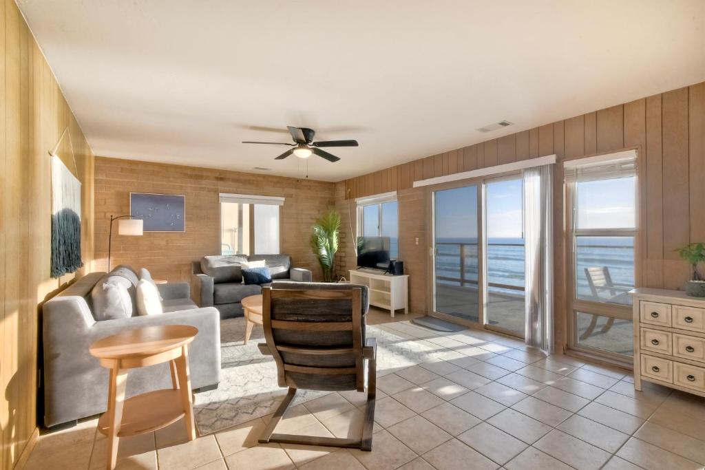Photo #1 of Oceanfront Getaway - Ocean Views - Fire Pit - BBQ - Beach Access in Carlsbad, CA