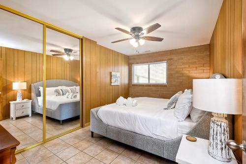 Photo #2 of Oceanfront Getaway - Ocean Views - Fire Pit - BBQ - Beach Access in Carlsbad, CA