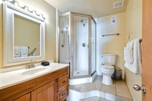 Photo #3 of Oceanfront Getaway - Ocean Views - Fire Pit - BBQ - Beach Access in Carlsbad, CA