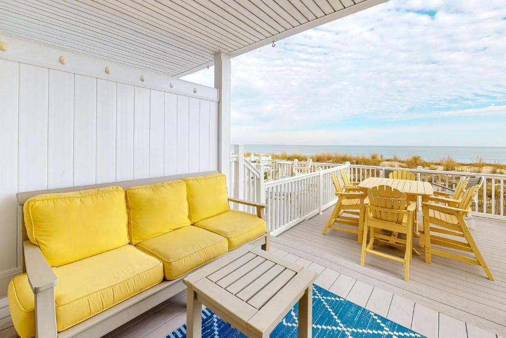 Photo #1 of Caravelle 5 in Myrtle Beach, SC