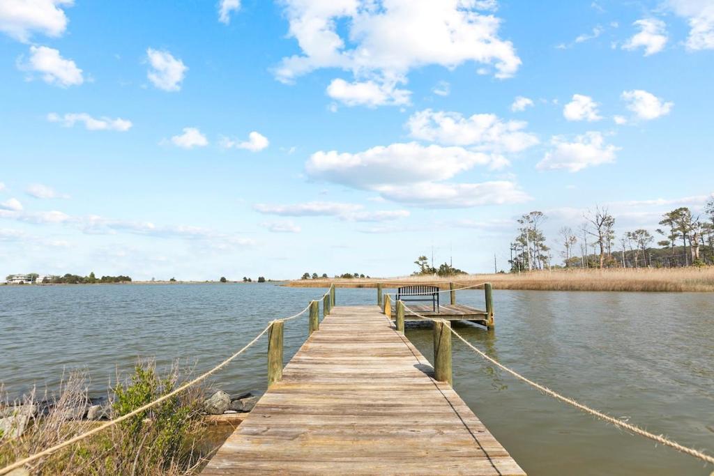 Photo of Cozy Sunrise Waterfront Cottage & Dock in Scotland, MD