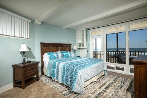 Photo #2 of Beachfront Retreat in Oceanside, CA