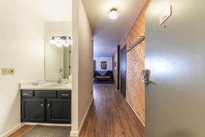 Photo #4 of Cozy Studio w/Kitchen #112 at Donner Lake Village in Truckee, CA