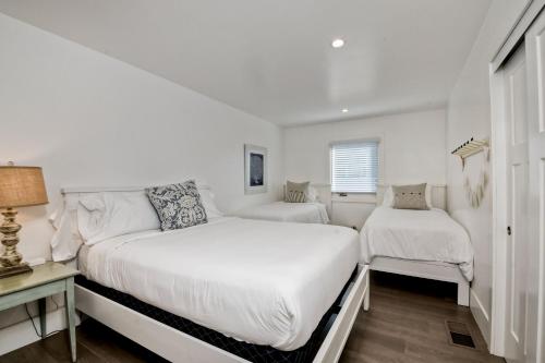 Photo #2 of Luxury Ocean Views & Steps To The Sand - Tower 36 Lower Condo Unit in Carlsbad, CA