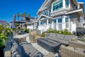 Photo #6 of Luxury Ocean Views & Steps To The Sand - Tower 36 Lower Condo Unit in Carlsbad, CA