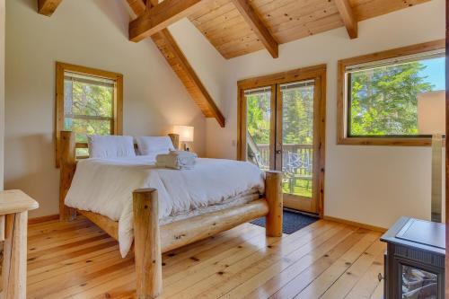 Photo #2 of Hyphen 3-bedrooms rental, private beach, filtered view in Tahoe City, CA