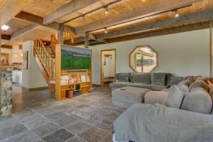 Photo #5 of Hyphen 3-bedrooms rental, private beach, filtered view in Tahoe City, CA