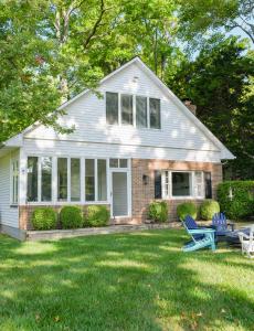 Photo #6 of Annapolis Charm Waterfront Getaway Near USNA - FISH & CRAB from your PRIVATE PIER! in Annapolis, MD