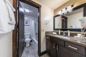 Photo #6 of Lovely Studio w/Kitchen and Partial Lake View #122 at Donner Lake Village in Truckee, CA