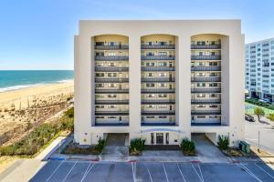 Photo #6 of Camelot in Myrtle Beach, SC