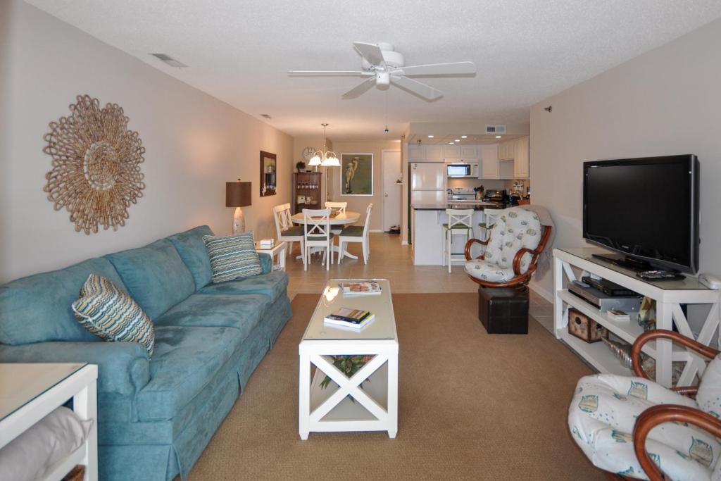 Photo #1 of Sandy Square in Ocean City, MD