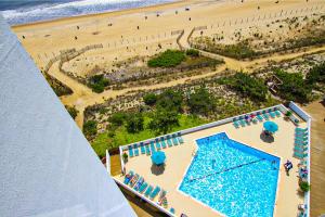 Photo #5 of Pyramid IV in Deerfield Beach, FL