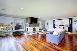 Photo #5 of Beachcomber in Stevensville, MD