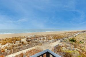Photo #6 of Sandy Square II in Ocean City, MD