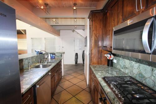 Photo #3 of LLC1236 - Lakeside Landing condo in South Lake Tahoe, CA