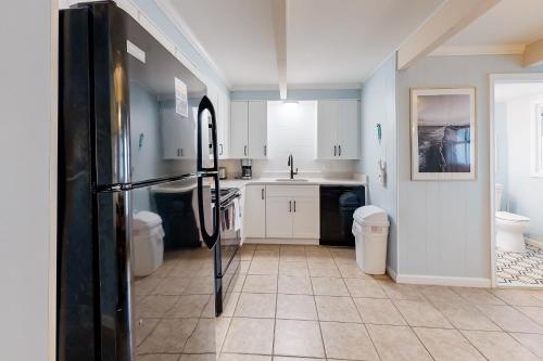 Photo #3 of Ocean Villas Oceanfront in Ocean City, MD
