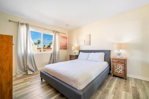 Photo #2 of Charming Home Just Steps from the Beach 2 Bedroom, Private Back Patio, & Free WiFi in Newport Beach, CA