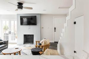Photo #5 of Beach Home W AC- 5 BR - Free Parking - EV Charge in San Diego, CA