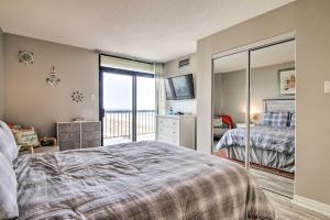 Photo #6 of Beachfront Ocean City Condo with 2 Balconies and Views in Ocean City, MD