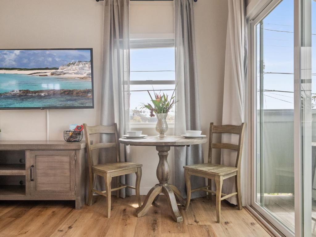 Photo #1 of A4609b- Sunset Cliffs Dream Apartment in San Diego, CA