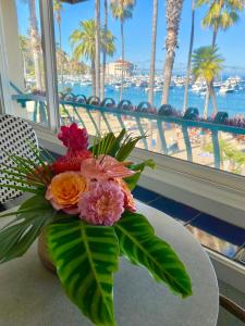 Photo #4 of The Edgewater in Avalon, CA