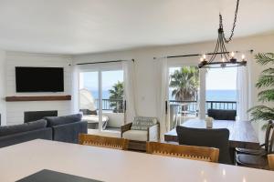 Photo #6 of Beachfront Hideaway in Santa Barbara, CA
