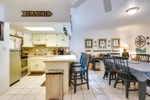 Photo #4 of Captain's Quarters in Ocean City, MD