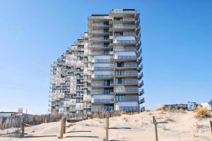 Photo #6 of Sea Terrace 1005 in Ocean City, MD