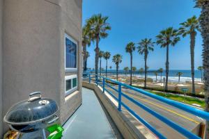 Photo #6 of Nomad's Oceanfront Retreat 2B2B Condo in Oceanside, CA