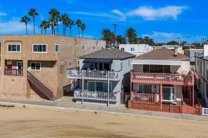 Photo #6 of Beachside Oasis in Seal Beach, CA