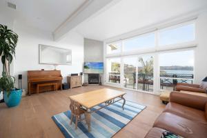 Photo #4 of Water Views on Every Floor for this multi Holiday Home - Walk to the Beach in Carlsbad, CA