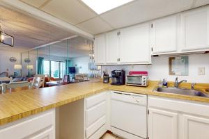 Photo #4 of Ocean Trail 503 in Ocean City, MD