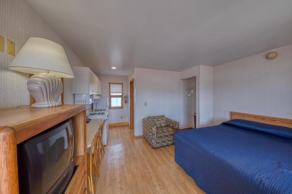 Photo of Sea Spray Motel in Long Beach, NJ