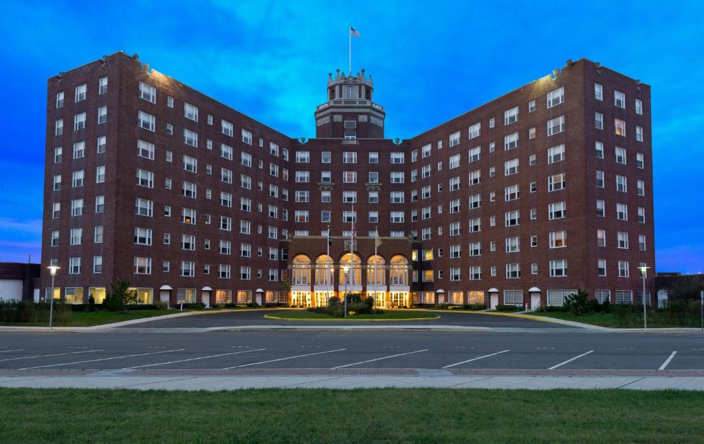 Photo of Berkeley Oceanfront Hotel in Asbury Park, NJ