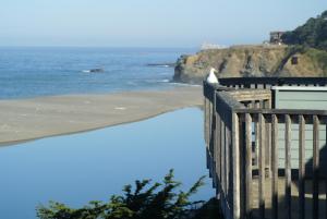 Photo #5 of Hotel Breakers in Gualala, CA