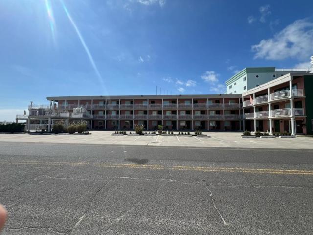 Photo of Coliseum Ocean Resort in Wildwood Crest, NJ