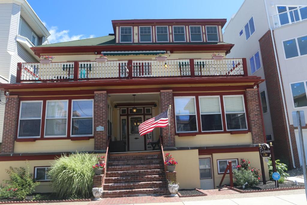 Photo of Carisbrooke Inn Bed & Breakfast in Ventnor City, NJ