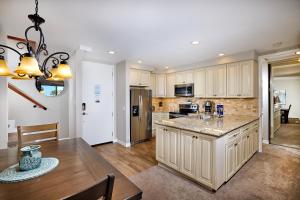 Photo #5 of Oceanside Beach Condos in Oceanside, CA