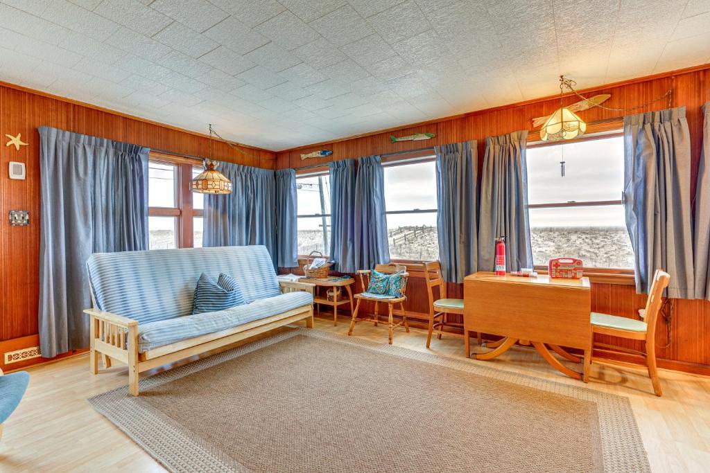 Photo of Beachfront Lavallette Home - 2 Mi to Casino Pier! in Lavallette, NJ