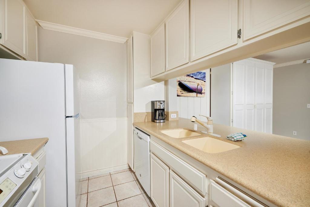 Photo #1 of Oceanside Beach Condos in Oceanside, CA