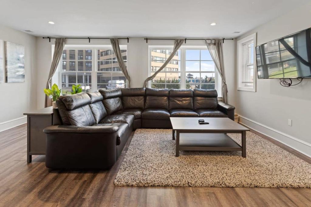 Photo of Luxurious 8BR Beach Duplex w Ocean Views in Ventnor City, NJ
