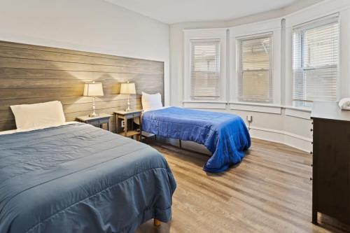 Photo #2 of Steps from the Beach Spacious Modern 4BR 2BA Apt in Atlantic City, NJ