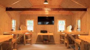 Photo #4 of The Elms Waterfront Cottages in Lake Luzerne, NY