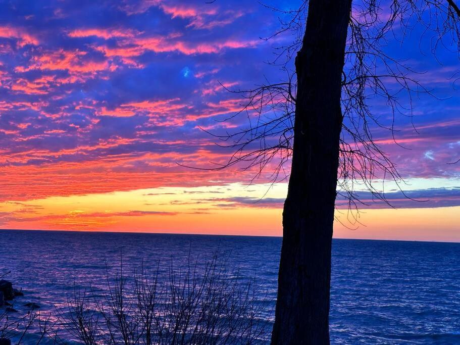 Photo of Lakefront Home w/Brilliant Views in Ransomville, NY