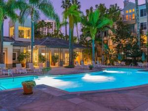 Photo #4 of CLOUD NINE - Elegance & Comfort in Irvine, CA