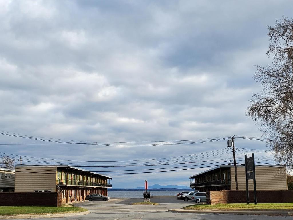 Photo of Golden Gate Lodging in Plattsburgh, NY